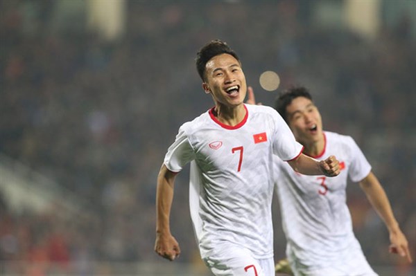 U23 Việt Nam – U23 Indonesia: Vỡ òa phút bù giờ, đàn em Công Phượng rực sáng