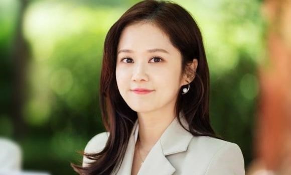 Những nữ diễn viên xinh đẹp xứ Hàn này chưa chịu hẹn hò dù tuổi đã ngoài 40