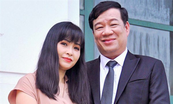 Ca sĩ Trang Nhung: 'Tôi thu nhập thấp nhưng không bao giờ xin tiền chồng'
