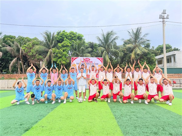 TRẬN CẦU ĐỈNH CAO MIDASS 2026: MIỀN TRUNG BẢN LĨNH LÊN NGÔI SAU CHIẾN THẮNG 3-1 TRƯỚC MIỀN BẮC