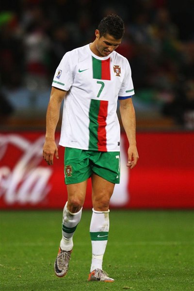 Cristiano Ronaldo Khép Lại Hành Trình WC 2026: Cái Kết Đầy Cảm Xúc Của Biểu Tượng Bóng Đá Bồ Đào Nha